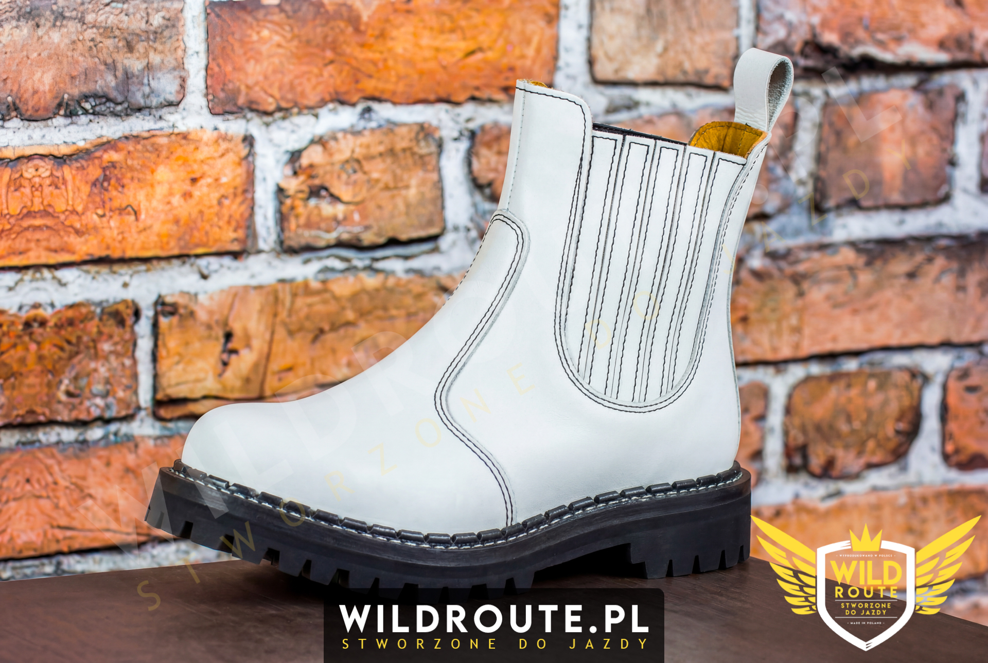 Buty na choppera WILDROUTE V1 białe