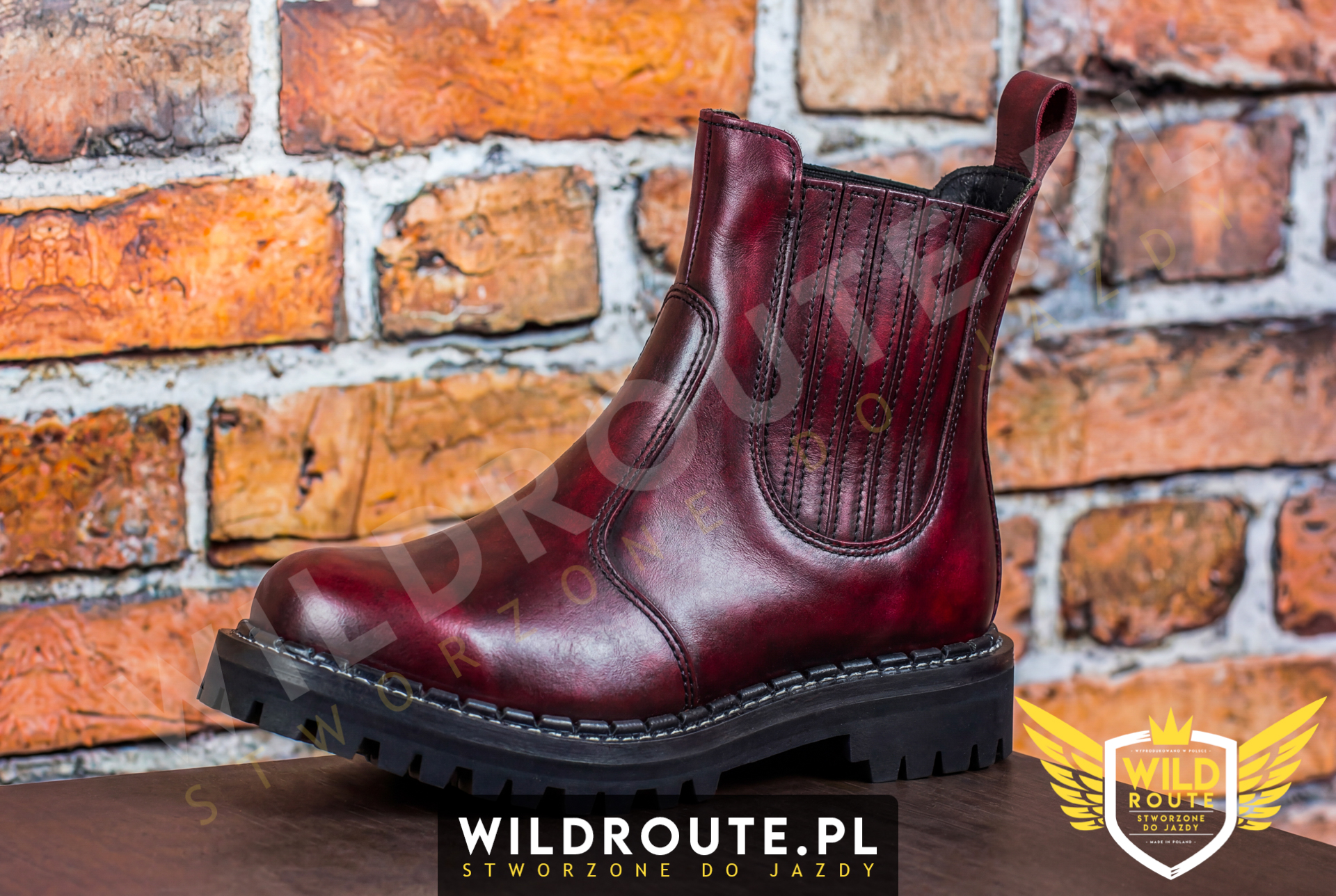 Buty na choppera WILDROUTE V1 przecierane na czerwono
