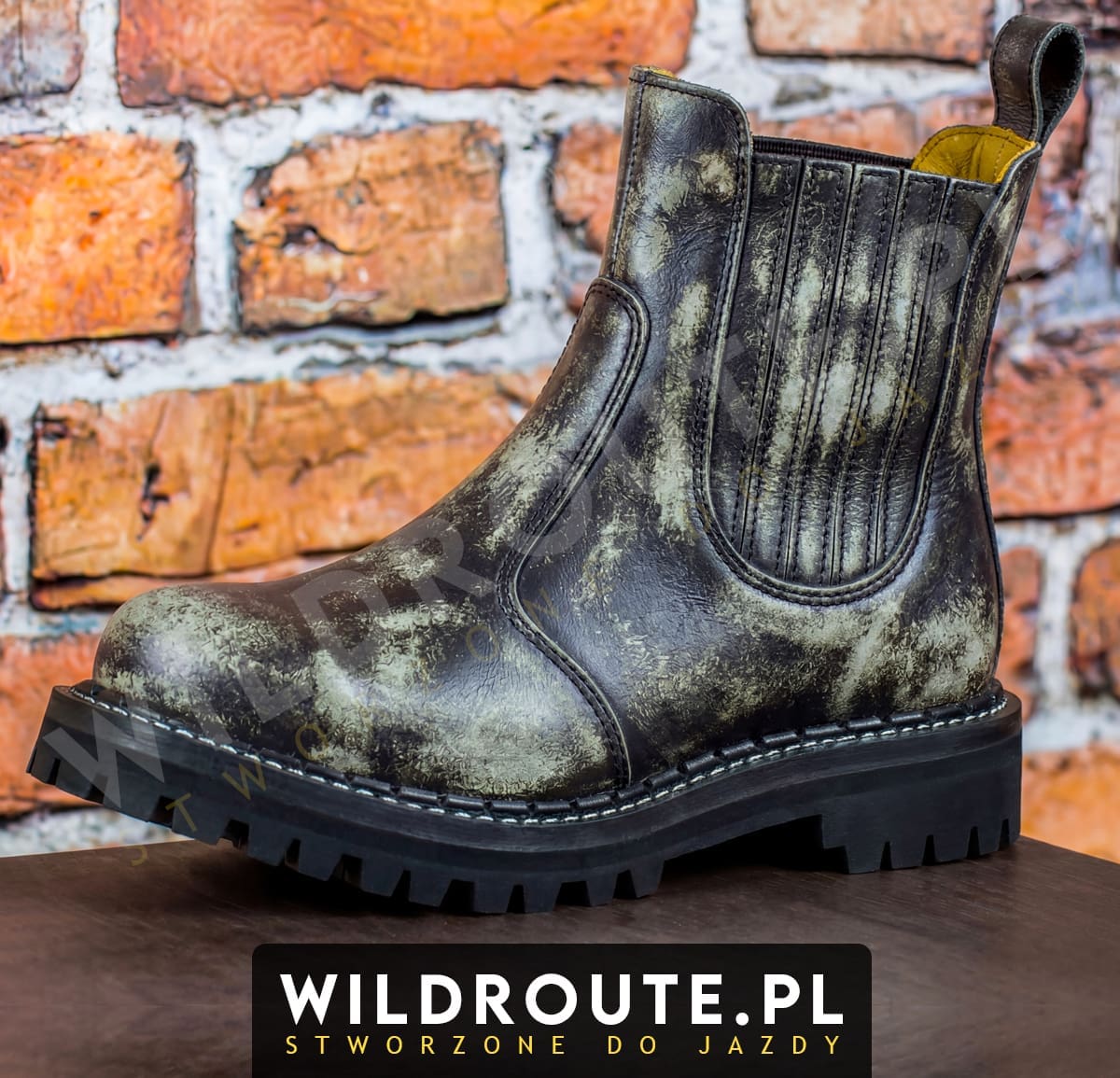 Buty WILDROUTE "V1" (PRZECIERANE NA BIAŁO)
